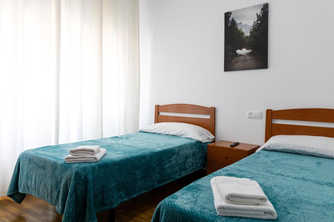 Yani'S Hospedaje Pension 1 Estrella Arriondas Kültér fotó